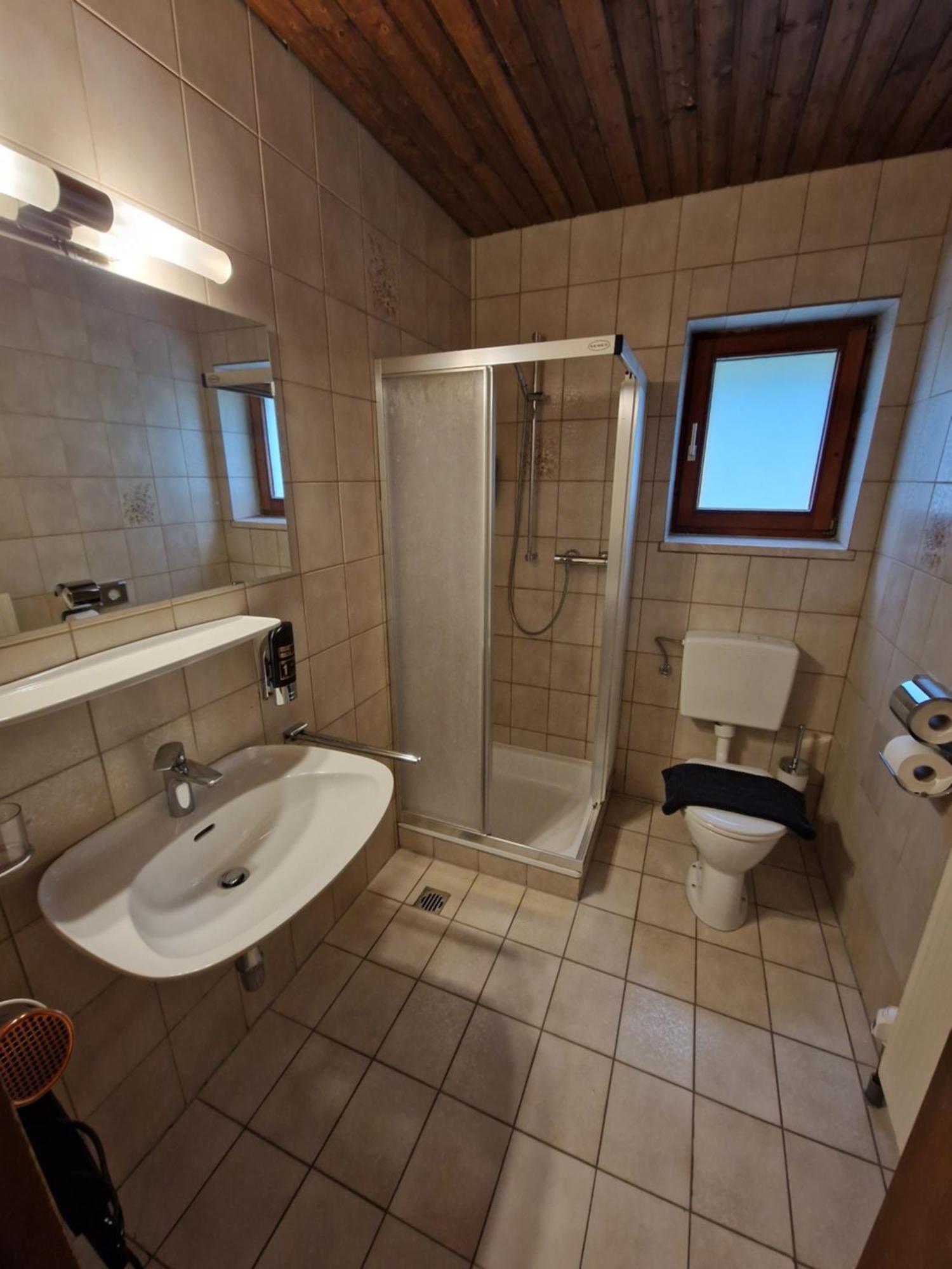 Garni Baerenwirt Leutasch Exterior foto